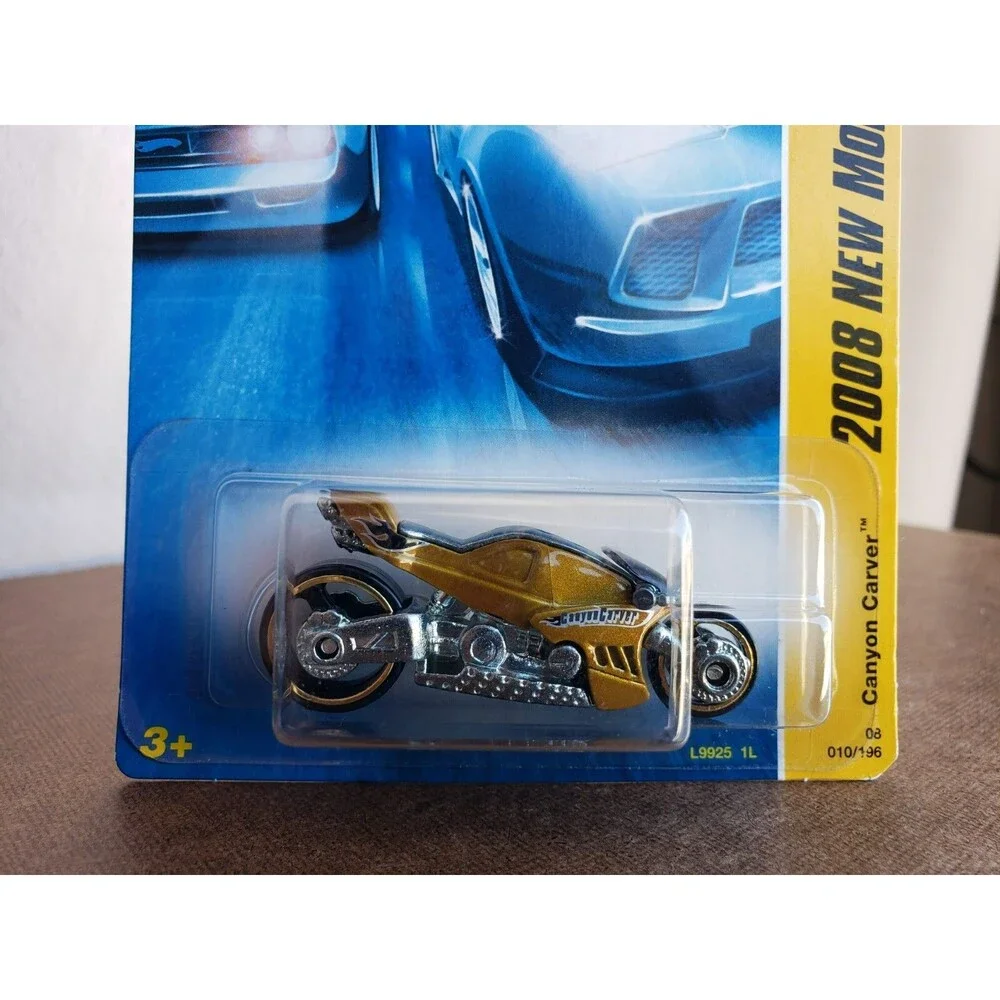 Hot Wheels CANYON CARVER Metalflake Gold #10/196 2008 New Models #10/40 1:64 NEW